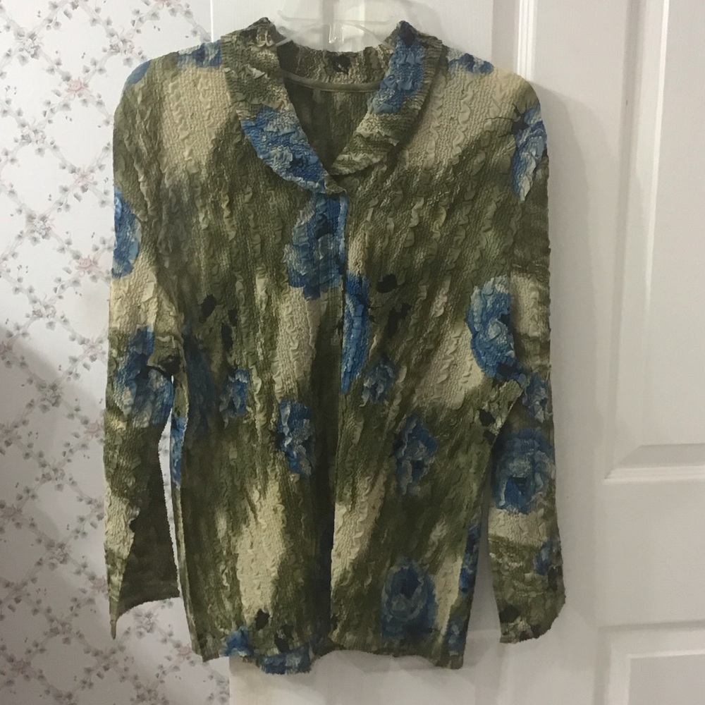 Magic Scarf Georgette Button Down Crush Jacket/Top Lightweight, Stretchable NWOT